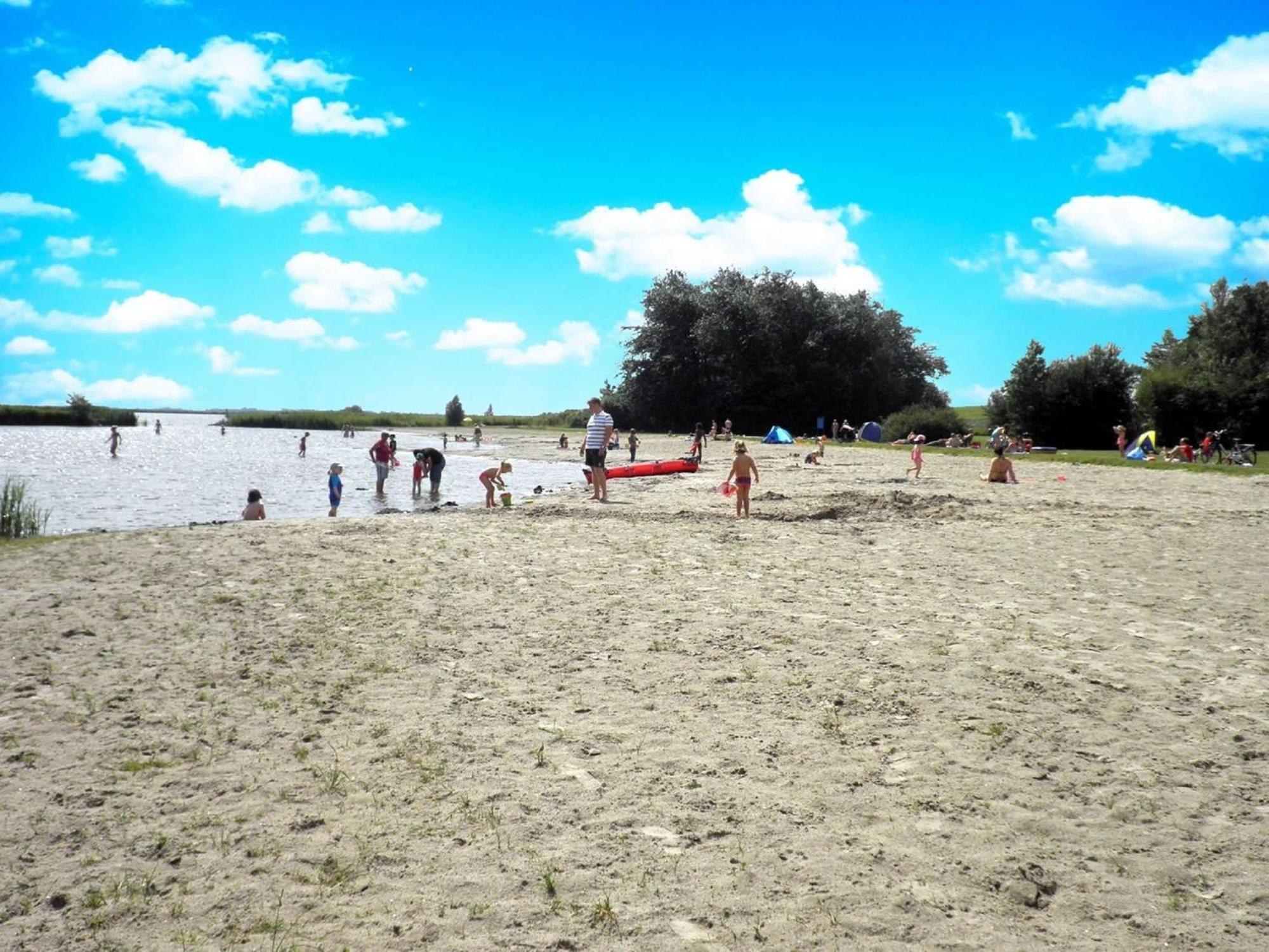Lakeview 6 Pers Holiday Home Aurora With Fenced Garden, Whirlpool And Sauna Anjum Bagian luar foto