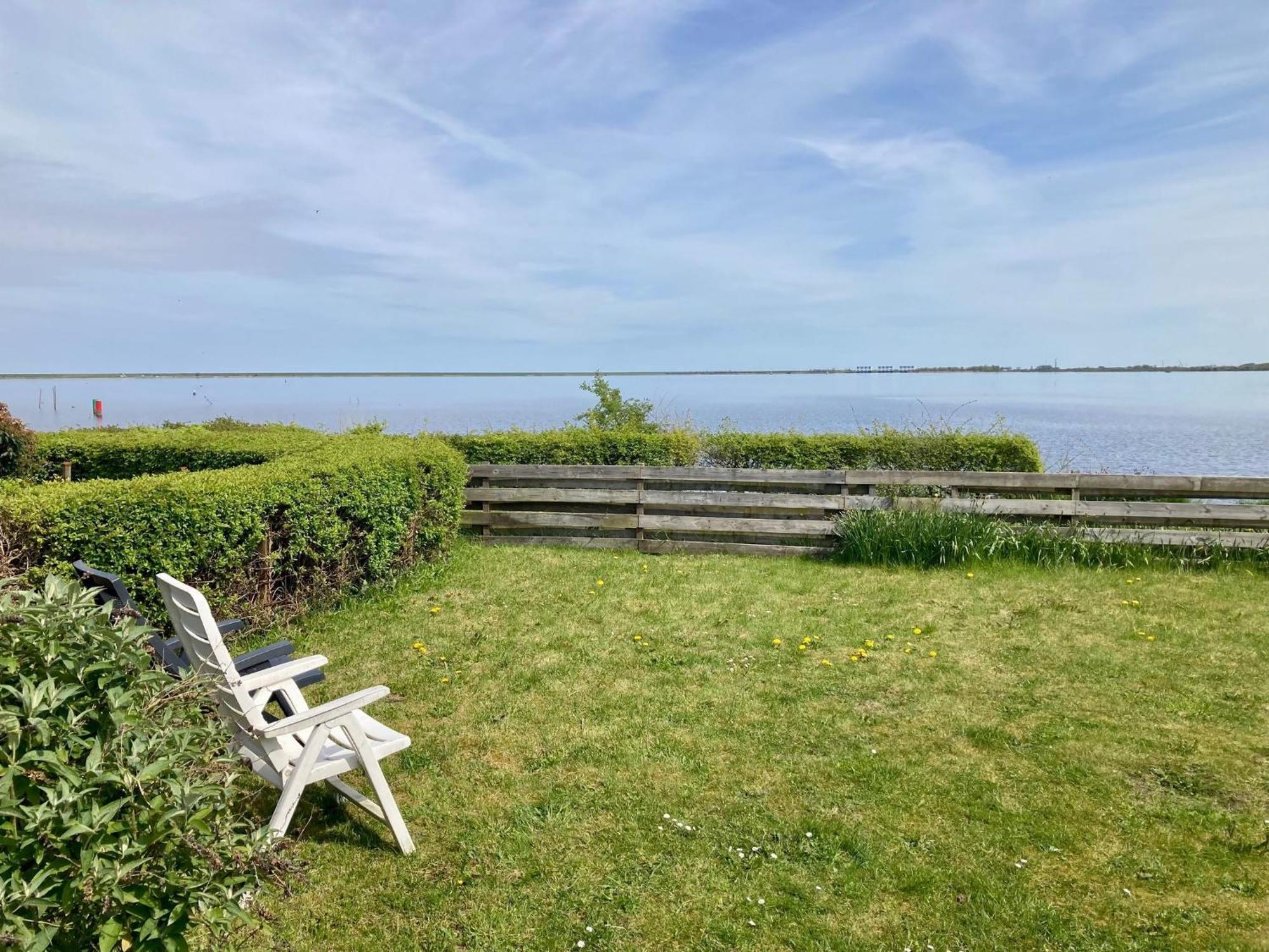 Lakeview 6 Pers Holiday Home Aurora With Fenced Garden, Whirlpool And Sauna Anjum Bagian luar foto